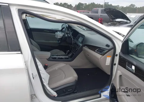 2016 Hyundai Sonata Hybrid Limited from USA, damaged, VIN KMHE34L10GA015736